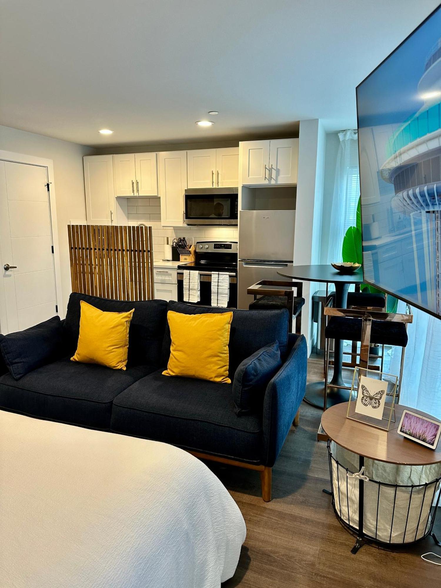 西雅图Luxe: Modern Retreat In The City公寓 外观 照片